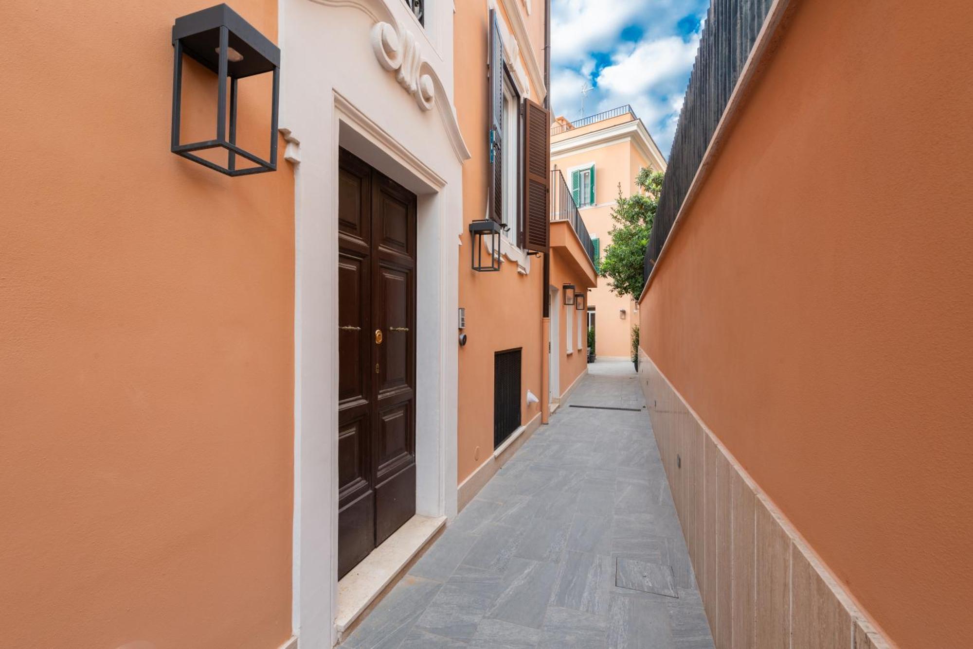 Major House - Luxury Apartments In Rome By Hostand Экстерьер фото